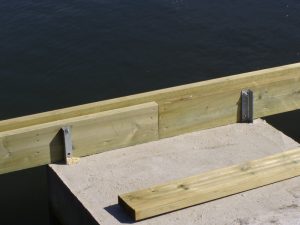 Betongponton med fäste